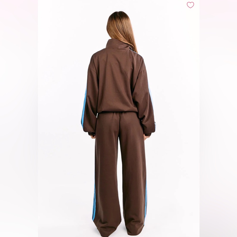 beginning boutique brown & blue striped track suit - Picture 4 of 12